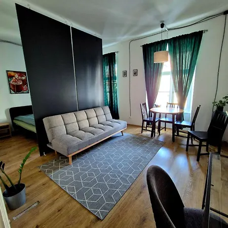 Old City Apartment
